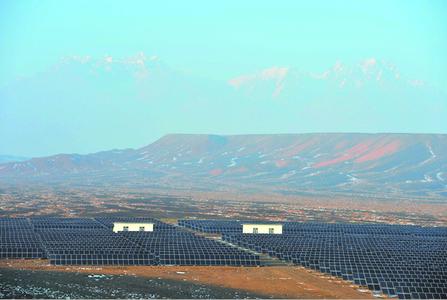 新疆巴州四个光伏项目2014年底前并网发电_光