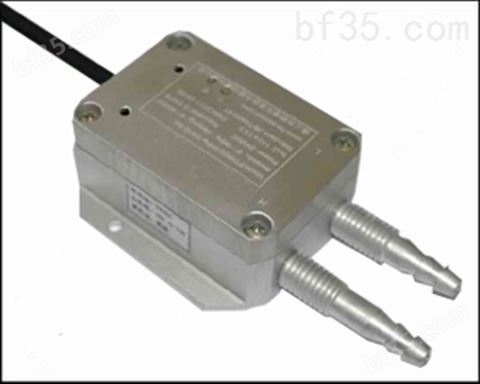 PTG802*空调差压传感器，输出0-5V电压信号